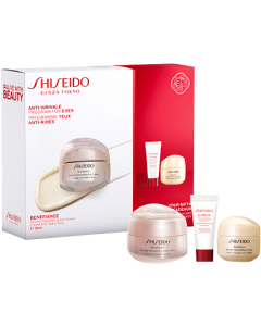 Shiseido Benefiance Wrinkle Smoothing Eye Set = Eye Cream 15 ml + Power Infusing Concentrate 5 ml + Cream 15 ml